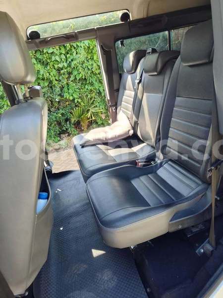 Big with watermark land rover defender nairobi nairobi 28461