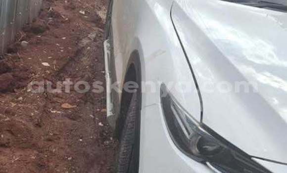 Buy Used Mazda CX-5 White Car in Nairobi in Nairobi Buy Used Mazda CX-5 White Car in Nairobi in Nairobi