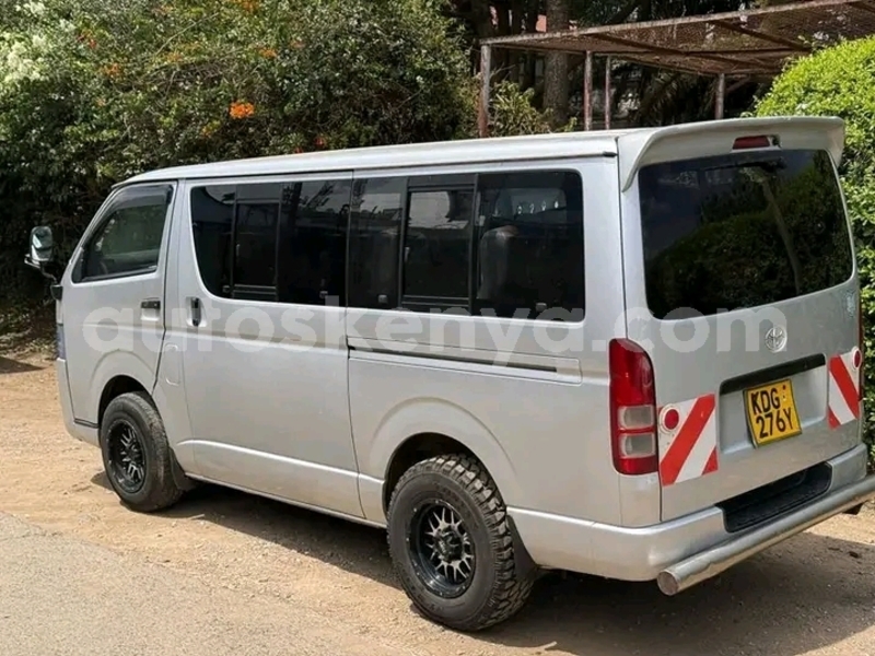 Big with watermark toyota hiace northeast kenya garissa 28478