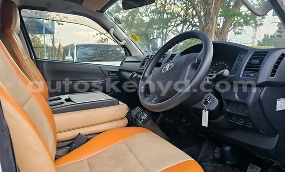 Nunua Ilio tumika Toyota Hiace Nyingine Gari ndani ya Homa Bay nchini Nyanza Nunua Ilio tumika Toyota Hiace Nyingine Gari ndani ya Homa Bay nchini Nyanza