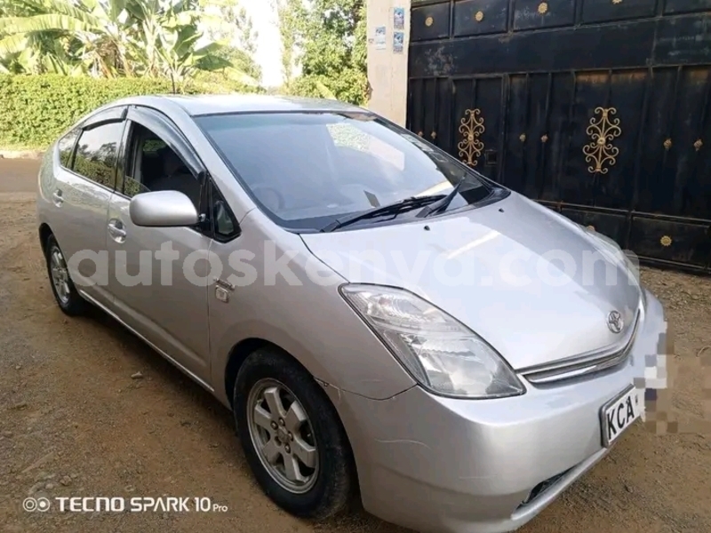 Big with watermark toyota prius nairobi gatanga 28481
