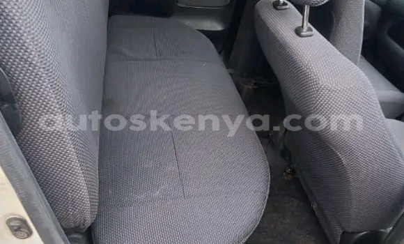 Nunua Ilio tumika Toyota Succeed Nyeupe Gari ndani ya Bute nchini Kaskazini Mashariki mwa Kenya Nunua Ilio tumika Toyota Succeed Nyeupe Gari ndani ya Bute nchini Kaskazini Mashariki mwa Kenya