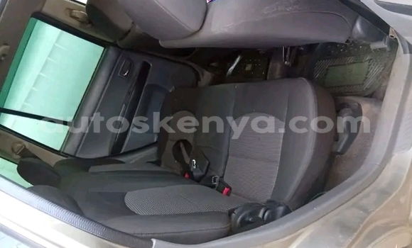 Nunua Ilio tumika Mazda Demio Nyeupe Gari ndani ya Garsen nchini Pwani Nunua Ilio tumika Mazda Demio Nyeupe Gari ndani ya Garsen nchini Pwani