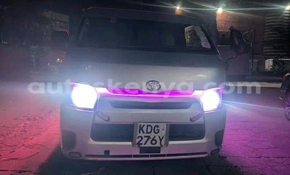 Nunua Ilio tumika Toyota Hiace Nyingine Gari ndani ya Gatanga nchini Nairobi Nunua Ilio tumika Toyota Hiace Nyingine Gari ndani ya Gatanga nchini Nairobi