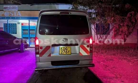 Nunua Ilio tumika Toyota Hiace Nyingine Gari ndani ya Gatanga nchini Nairobi Nunua Ilio tumika Toyota Hiace Nyingine Gari ndani ya Gatanga nchini Nairobi