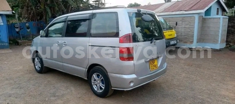 Big with watermark toyota noah coast changamwe 28501