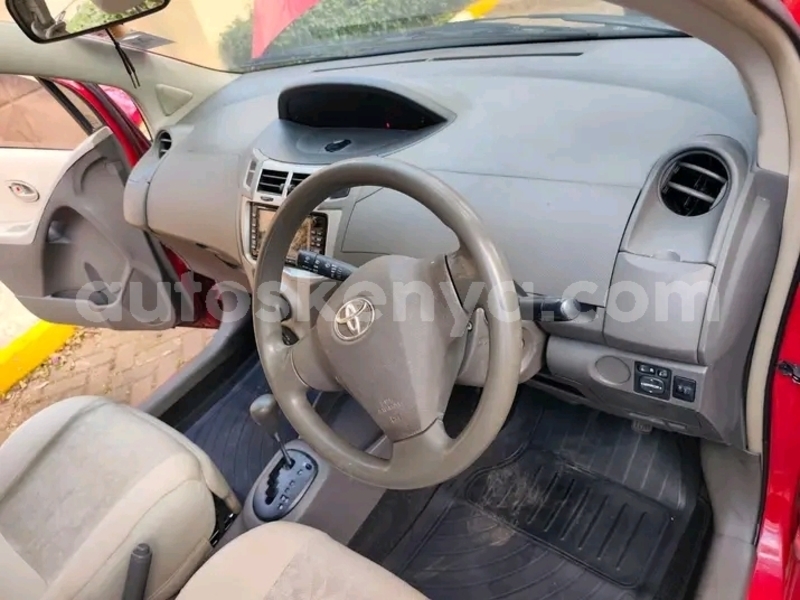 Big with watermark toyota vitz northeast kenya bute 28503