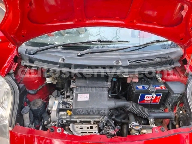 Big with watermark toyota vitz northeast kenya bute 28503