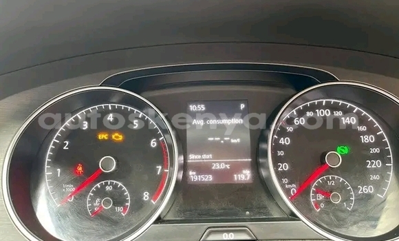 Nunua Ilio tumika Volkswagen Golf Nyingine Gari ndani ya Changamwe nchini Pwani Nunua Ilio tumika Volkswagen Golf Nyingine Gari ndani ya Changamwe nchini Pwani