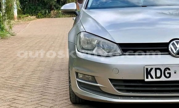 Nunua Ilio tumika Volkswagen Golf Nyingine Gari ndani ya Changamwe nchini Pwani Nunua Ilio tumika Volkswagen Golf Nyingine Gari ndani ya Changamwe nchini Pwani