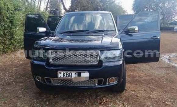 Oofamaa Range Rover Range Rover Other Makiinaa iti Bute keessatti Northeast Kenya keessatti
