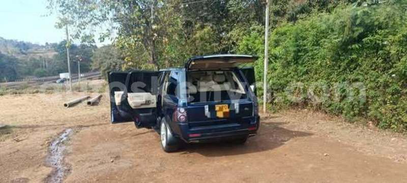 Big with watermark range rover range rover northeast kenya bute 28529