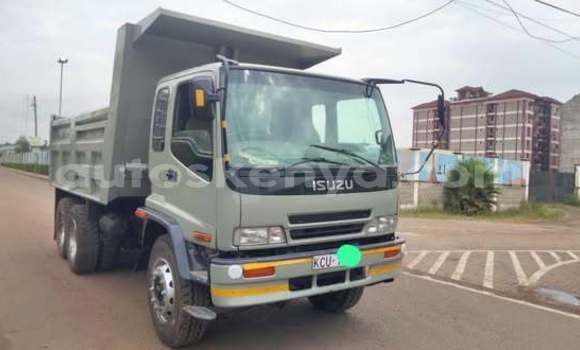 Nunua Ilio tumika Isuzu Aska Nyingine Gari ndani ya Bute nchini Kaskazini Mashariki mwa Kenya