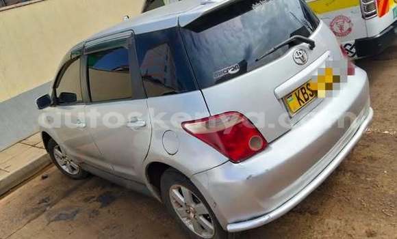 Oofamaa Toyota Allion Other Makiinaa iti Bute keessatti Northeast Kenya keessatti Oofamaa Toyota Allion Other Makiinaa iti Bute keessatti Northeast Kenya keessatti