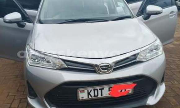 Oofamaa Toyota Fielder Other Makiinaa iti Nairobi keessatti Nairobi keessatti