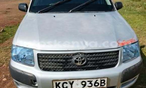 Oofamaa Toyota Succeed Other Makiinaa iti Bute keessatti Northeast Kenya keessatti Oofamaa Toyota Succeed Other Makiinaa iti Bute keessatti Northeast Kenya keessatti