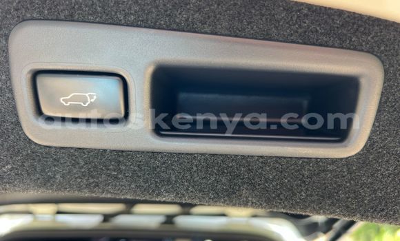 Buy Used Toyota Harrier White Car in Nairobi in Nairobi Buy Used Toyota Harrier White Car in Nairobi in Nairobi