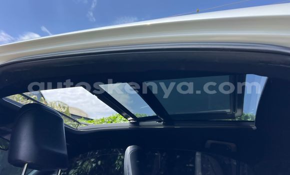 Buy Used Toyota Harrier White Car in Nairobi in Nairobi Buy Used Toyota Harrier White Car in Nairobi in Nairobi