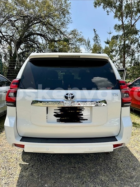 Big with watermark toyota land cruiser prado nairobi nairobi 28569