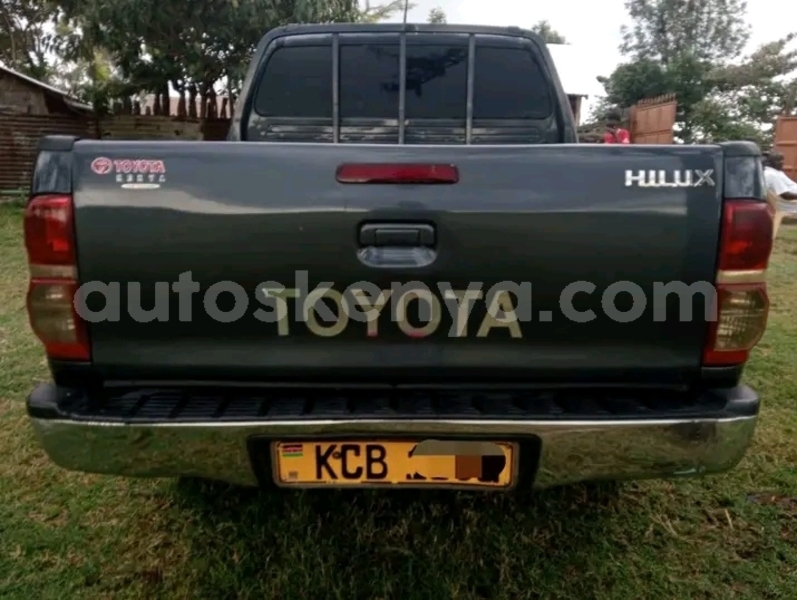 Big with watermark toyota hilux coast changamwe 28580