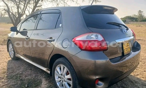 Buy Used Toyota Auris White Car in Bute in Northeast Kenya Buy Used Toyota Auris White Car in Bute in Northeast Kenya