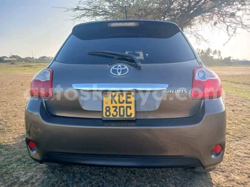 Big with watermark toyota auris northeast kenya bute 28583