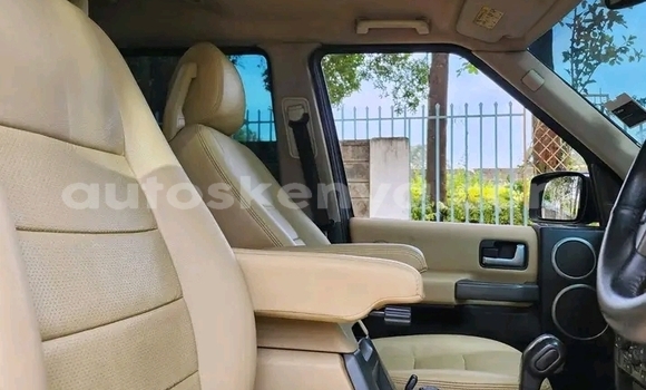 Nunua Ilio tumika Land Rover Discovery Nyingine Gari ndani ya Bute nchini Kaskazini Mashariki mwa Kenya Nunua Ilio tumika Land Rover Discovery Nyingine Gari ndani ya Bute nchini Kaskazini Mashariki mwa Kenya
