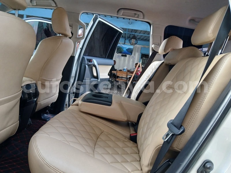 Big with watermark toyota land cruiser prado nairobi nairobi 28615
