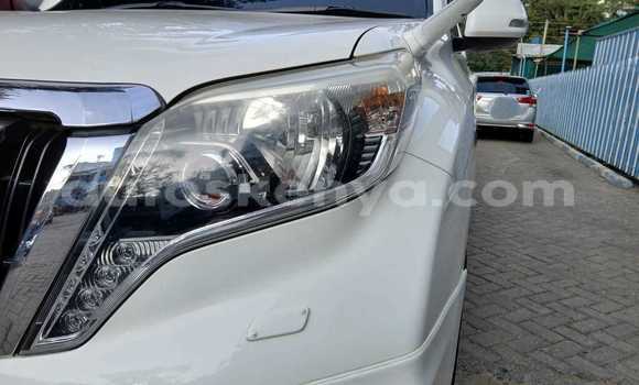 Buy Used Toyota Land Cruiser Prado White Car in Nairobi in Nairobi Buy Used Toyota Land Cruiser Prado White Car in Nairobi in Nairobi
