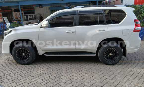 Buy Used Toyota Land Cruiser Prado White Car in Nairobi in Nairobi Buy Used Toyota Land Cruiser Prado White Car in Nairobi in Nairobi