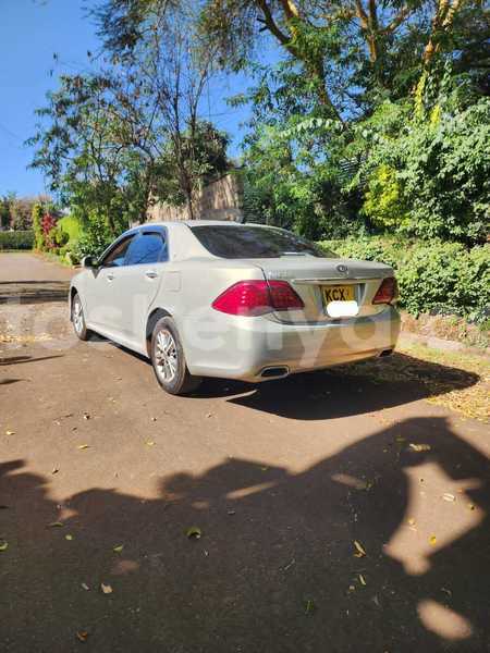 Big with watermark toyota crown nairobi nairobi 28621