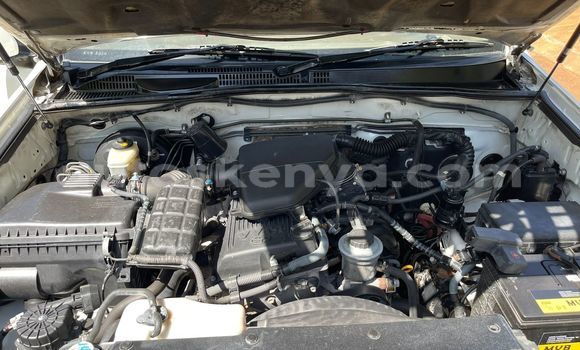 Buy Used Toyota Land Cruiser Prado White Car in Nairobi in Nairobi Buy Used Toyota Land Cruiser Prado White Car in Nairobi in Nairobi