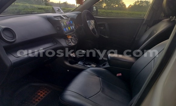 Buy Used Toyota RAV4 White Car in Nairobi in Nairobi Buy Used Toyota RAV4 White Car in Nairobi in Nairobi