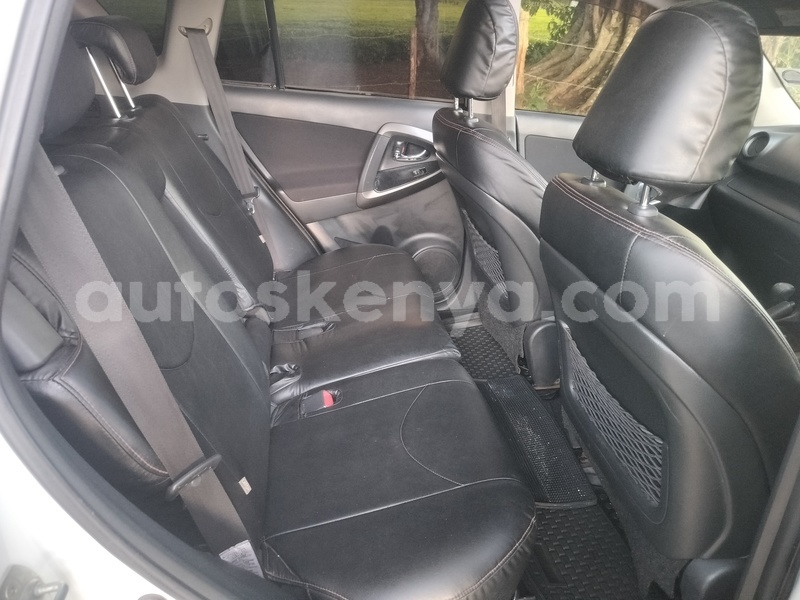 Big with watermark toyota rav4 nairobi nairobi 28623
