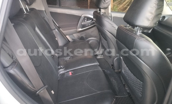 Buy Used Toyota RAV4 White Car in Nairobi in Nairobi Buy Used Toyota RAV4 White Car in Nairobi in Nairobi