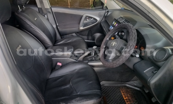 Buy Used Toyota RAV4 White Car in Nairobi in Nairobi Buy Used Toyota RAV4 White Car in Nairobi in Nairobi