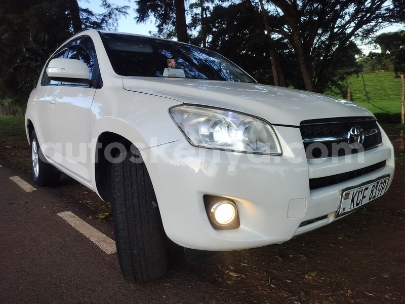 Big with watermark toyota rav4 nairobi nairobi 28623