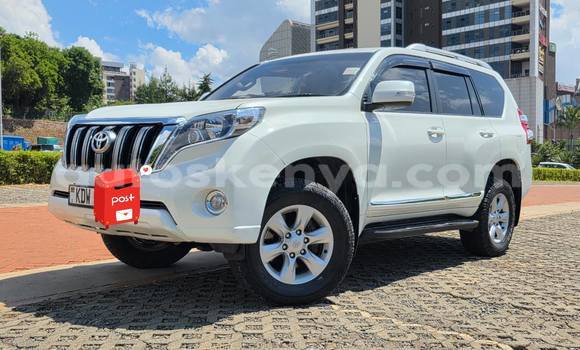 Buy Used Toyota Land Cruiser Prado White Car in Nairobi in Nairobi Buy Used Toyota Land Cruiser Prado White Car in Nairobi in Nairobi