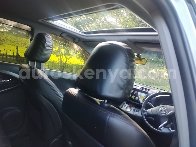 Big with watermark toyota rav4 nairobi nairobi 28632
