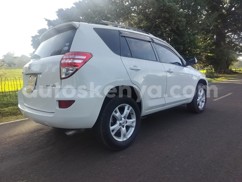 Big with watermark toyota rav4 nairobi nairobi 28632