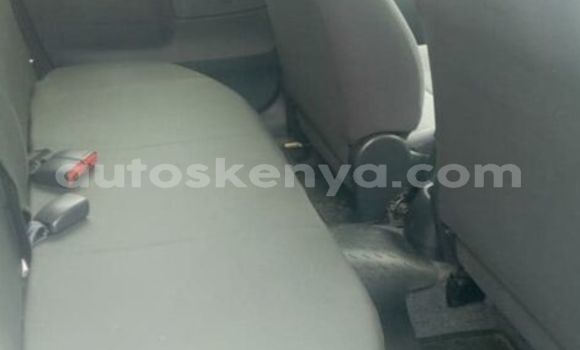 Oofamaa Toyota Probox White Makiinaa iti Machakos keessatti Nairobi keessatti Oofamaa Toyota Probox White Makiinaa iti Machakos keessatti Nairobi keessatti