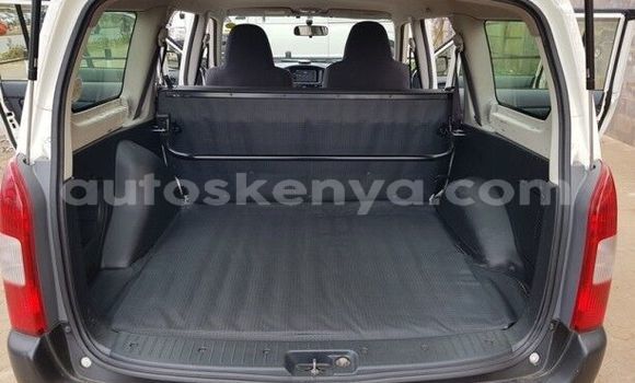 Oofamaa Toyota Probox White Makiinaa iti Machakos keessatti Nairobi keessatti Oofamaa Toyota Probox White Makiinaa iti Machakos keessatti Nairobi keessatti