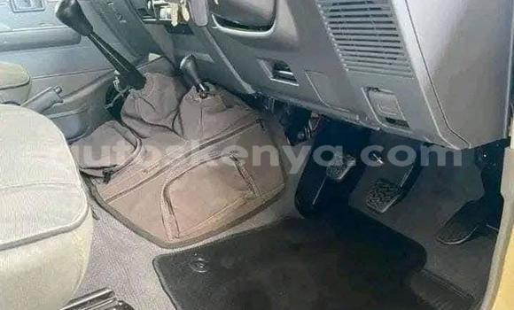 Nunua Ilio tumika Toyota Land Cruiser Beige Gari ndani ya Nairobi nchini Nairobi Nunua Ilio tumika Toyota Land Cruiser Beige Gari ndani ya Nairobi nchini Nairobi