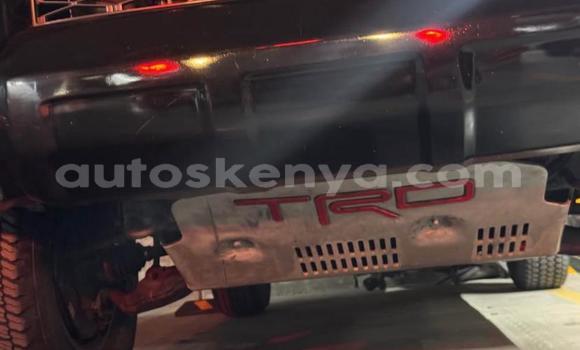 Nunua Ilio tumika Toyota 4Runner Nyeusi Gari ndani ya Mombasa nchini Kenya ya Pwani Nunua Ilio tumika Toyota 4Runner Nyeusi Gari ndani ya Mombasa nchini Kenya ya Pwani
