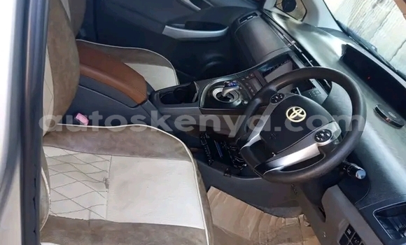 Buy Used Toyota Prius Other Car in Bute in Northeast Kenya Buy Used Toyota Prius Other Car in Bute in Northeast Kenya