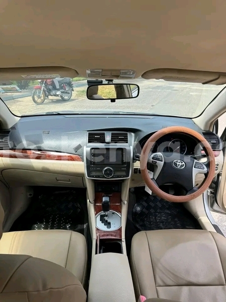 Big with watermark toyota premio northeast kenya bute 28681