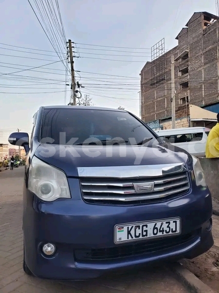 Big with watermark toyota noah coast changamwe 28684