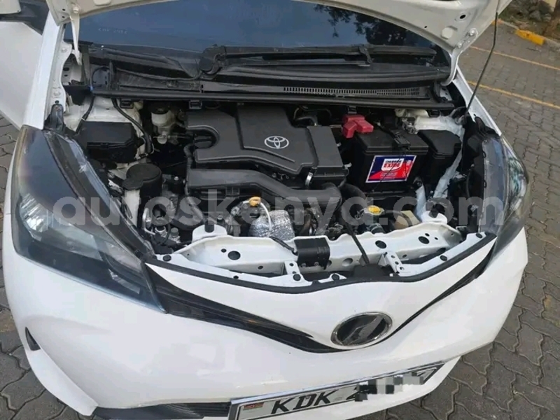 Big with watermark toyota vitz northeast kenya bute 28689