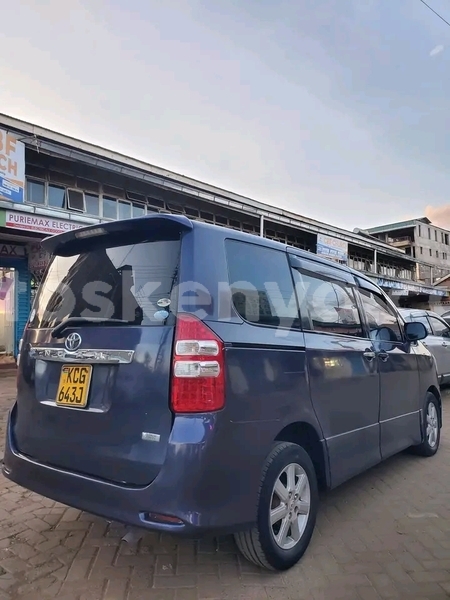 Big with watermark toyota noah northeast kenya bute 28694