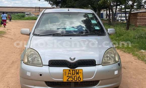 Oofamaa Toyota Vitz Other Makiinaa iti Nairobi keessatti Nairobi keessatti